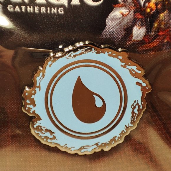 Magic The Gathering Blue Island Mana Enamel Pin - Picture 2 of 3